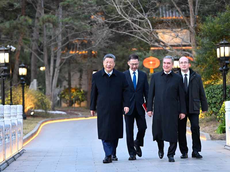  穿越沙漠的蓝金之旅：能源合作如何重塑中土命运共同体？ 文化旅游