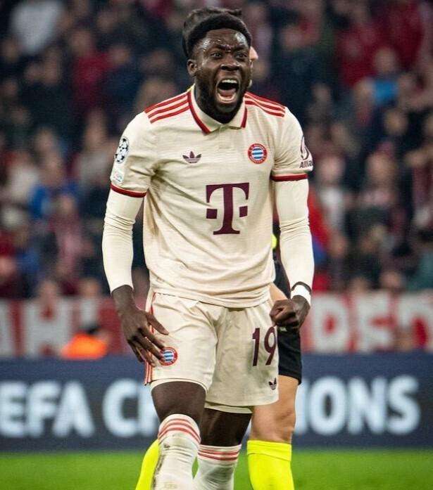  职业博弈的范式转移：从“皇马抬价学”失效看现代竞技体育的合同伦理 体育新闻