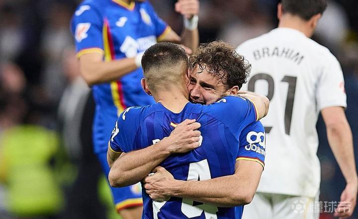 从河床到赫塔费：博塞利的多面手生存法则与技术成长路径 体育新闻